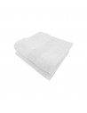 Lot de deux serviettes 70% coton et 30 % bambou pliées blanches