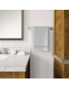 Serviettes bambou gris perle mises sur accroche murales