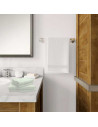 Draps de bain par lot de 5 coton et bambou déposés dans une salle de bain Blanc
