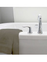 Drap de bain 70x140 cm 100%  coton posé sur baignoire taupe