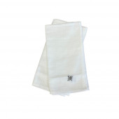 8 serviettes assorties de la nappe