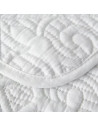 Couvre lit matelassé uni blanc 250x260 cm - détail