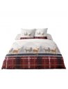 visuel housse de couette flanelle 220x240cm esprit montagne, sur un lit visuel sur fond blanc
